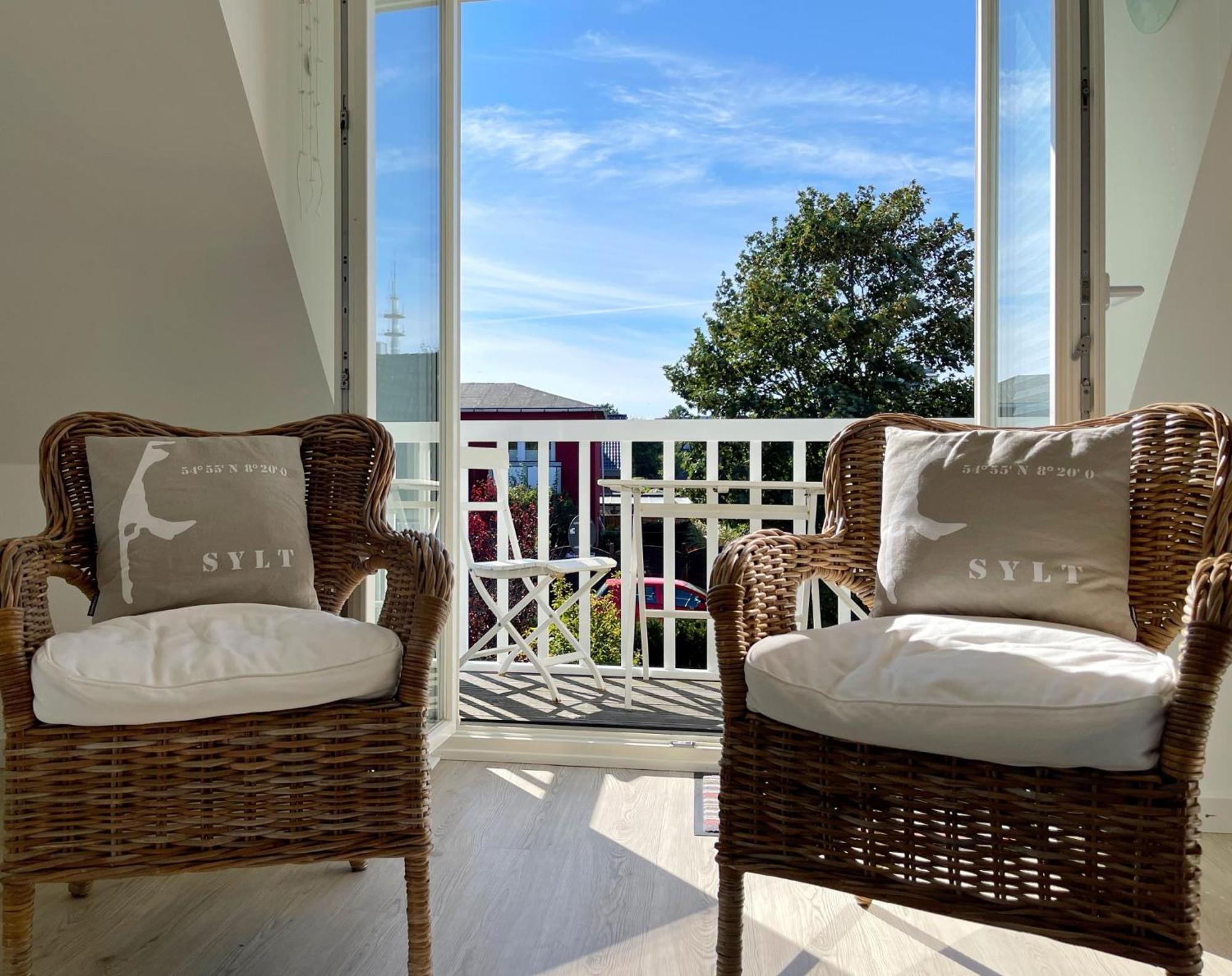 Haus Duenenrose App 2 Mit Balkon Apartment Westerland Exterior photo